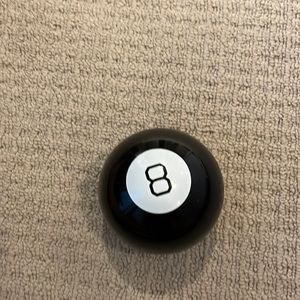 Magic eight ball